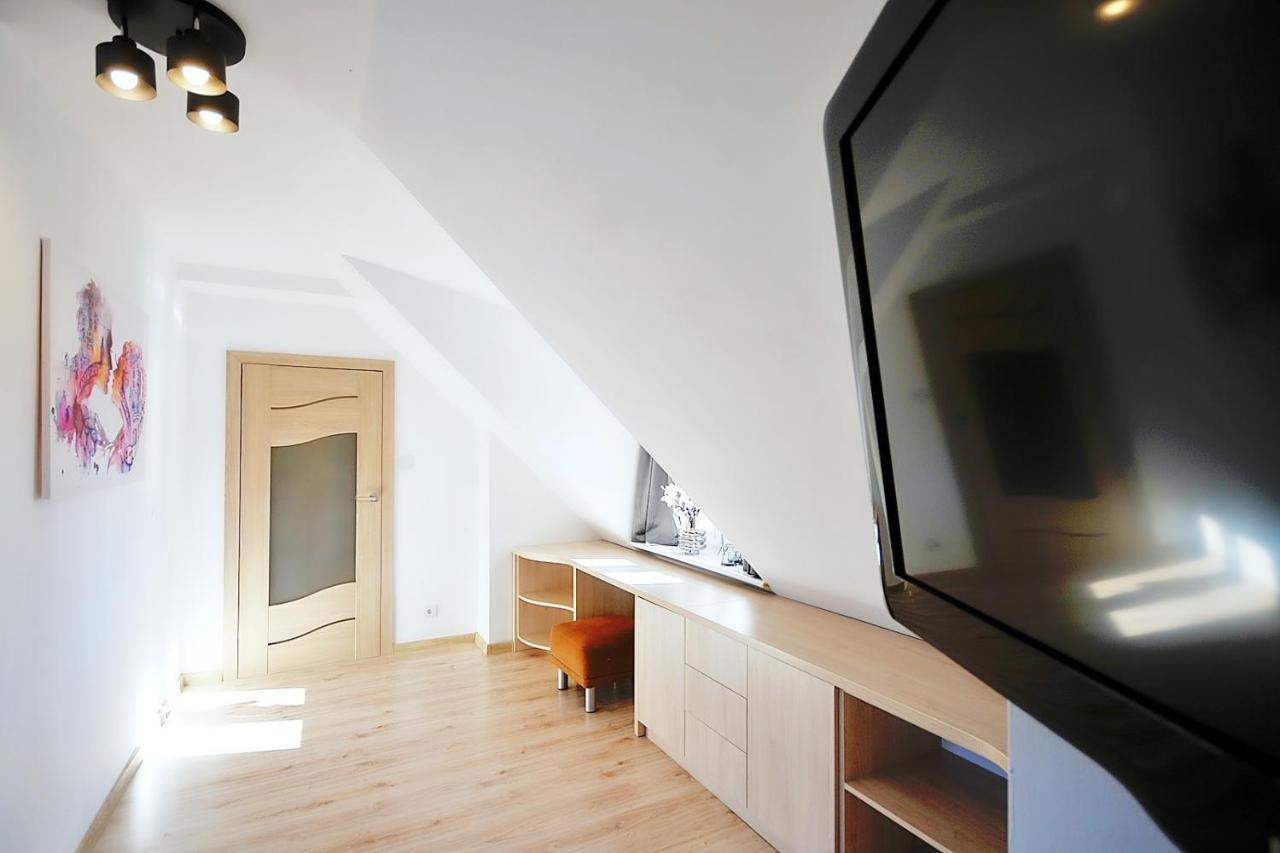 50 M Do Plazy Thobruk Apartamenty Piekna Dama Z Kolobrzegu Exterior photo